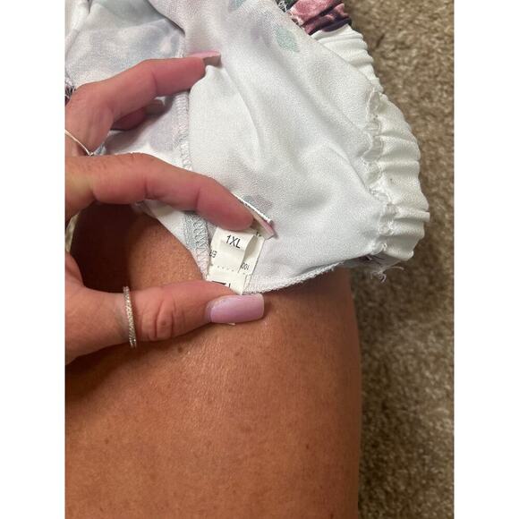 Floral romper white pink back self tie elastic waist lightweight SZ 1XL Summer - Picture 7 of 7